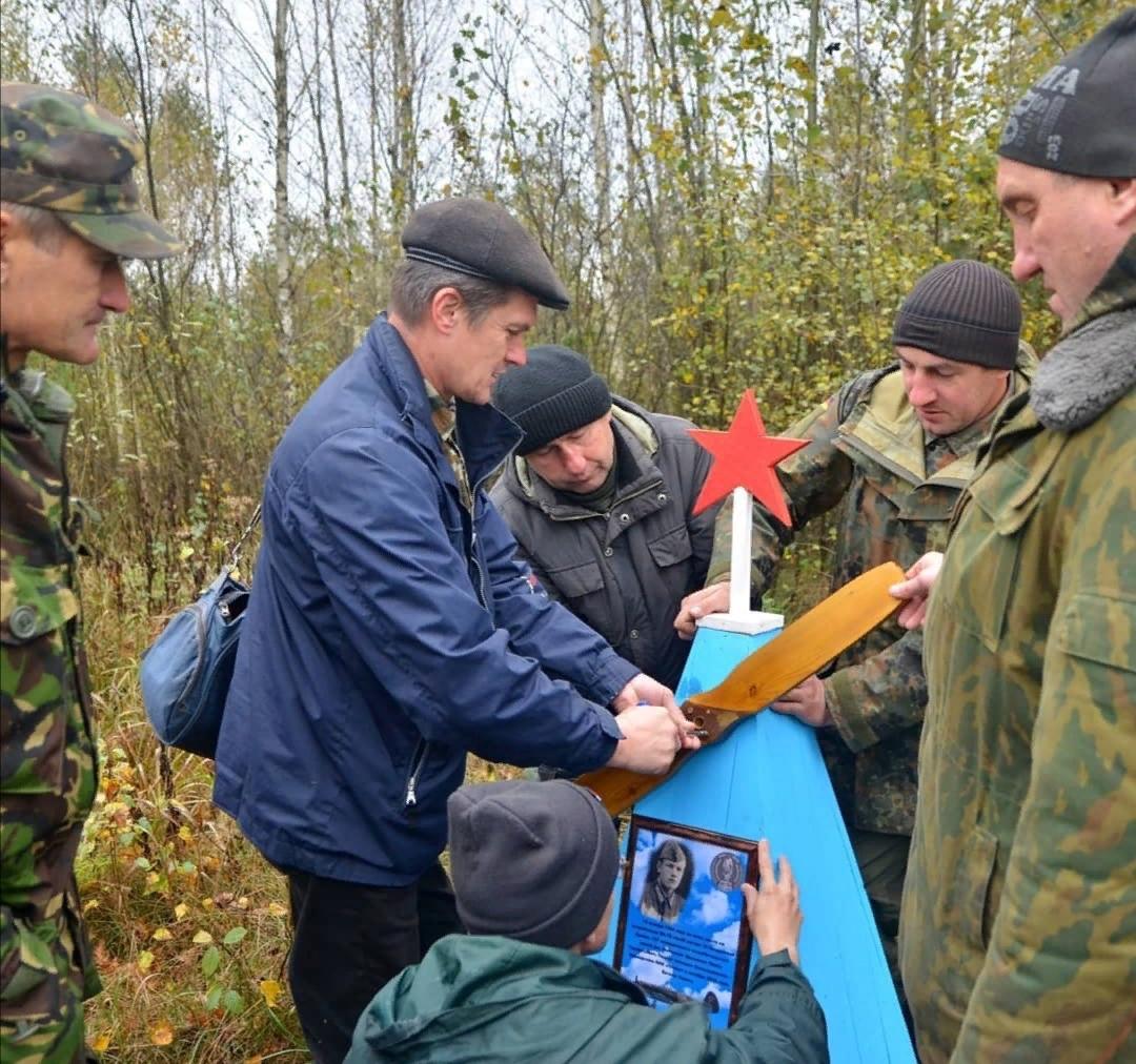 Устьлабинского лётчика увековечили на земле Беларуси