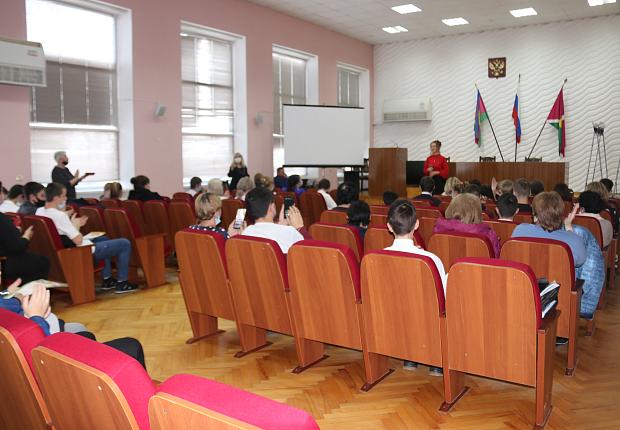 В Усть-Лабинском районе подвели итоги конкурсов профилактической направленности