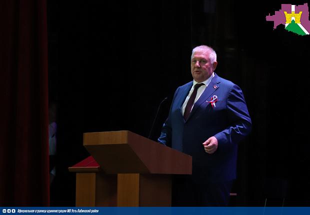 Станислав Гайнюченко вступил в должность главы Усть-Лабинского района