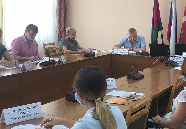 Состоялось заседание Совета по промышленности в Усть-Лабинском районе