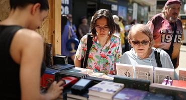 Фонд Олега Дерипаска «Вольное Дело» перезапустит книжный магазин «Чарли» в Краснодаре