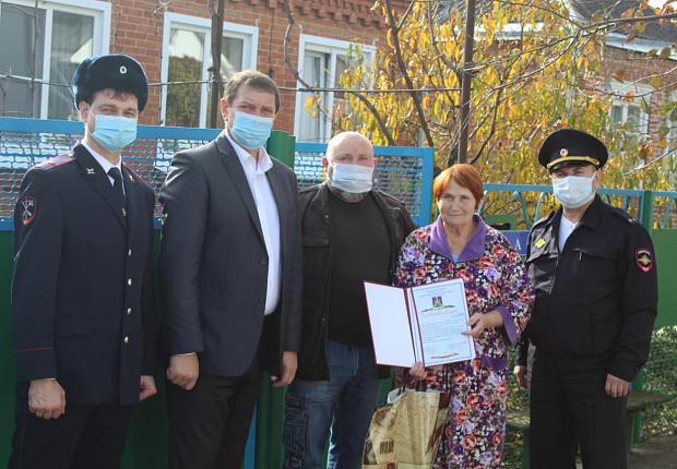 В Усть-Лабинском районе почтили память погибших сотрудников полиции